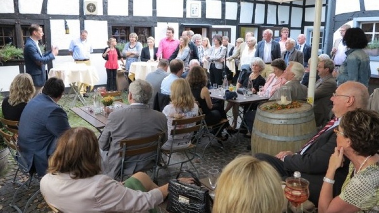 CDU-Fraktion verabschiedet langjährige Mitglieder bei Sommerfest